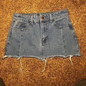 BBJ Los Angeles Size S Denim Jean Mini Skirt With Distressed Frayed Raw Hem